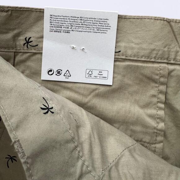 H&m tan and black Shorts - Picture 5 of 5